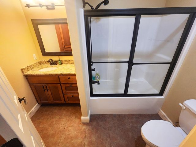 233 Sidehill Drive, Ridgedale, MO 65739