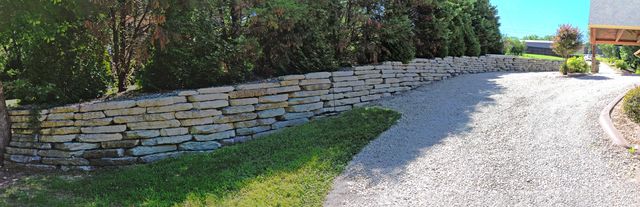 233 Sidehill Drive, Ridgedale, MO 65739