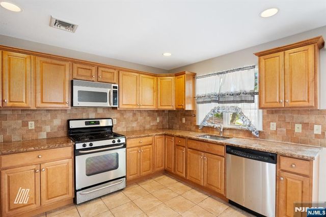 136A Fulton Avenue, Fairview, NJ 07022