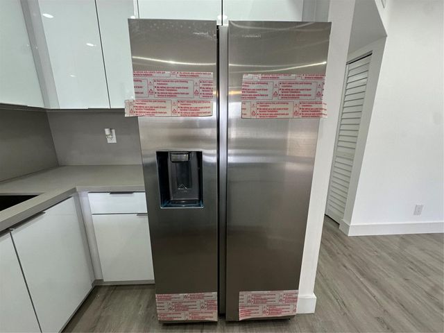 9061 Sunrise Lakes Blvd 212, Sunrise, FL 33322