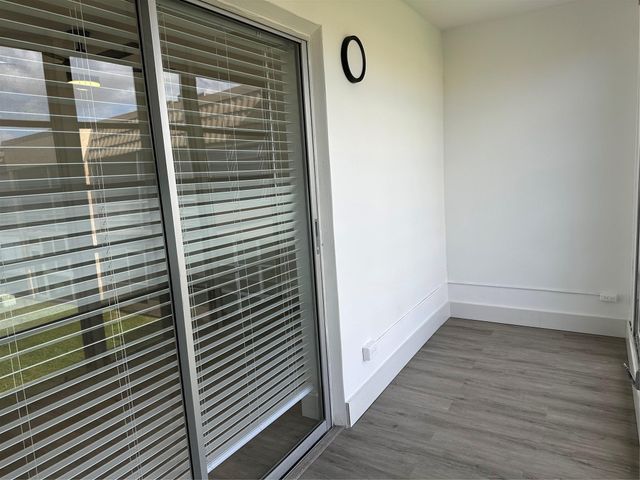 9061 Sunrise Lakes Blvd 212, Sunrise, FL 33322