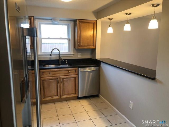 34 Inverness Lane, Middletown, CT 06457