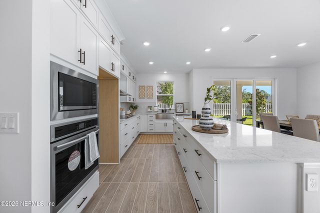 3789 SPRING GARDEN Court, Jacksonville, FL 32223