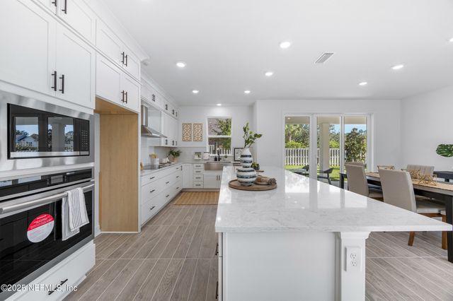 3789 SPRING GARDEN Court, Jacksonville, FL 32223