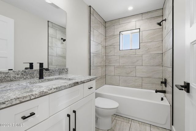 6121 S 520 East, Murray, UT 84107