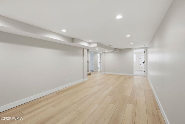 6121 S 520 East, Murray, UT 84107