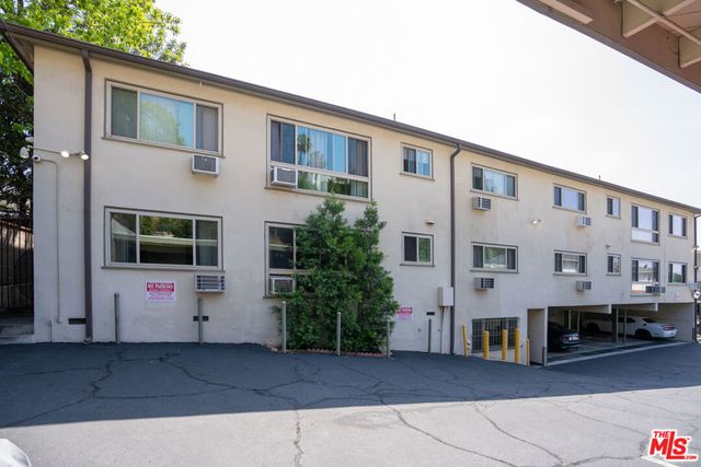 1633 N Laurel Avenue, Los Angeles, CA 90046