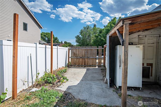 307 W 14th Avenue, Ellensburg, WA 98926