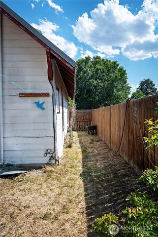 307 W 14th Avenue, Ellensburg, WA 98926
