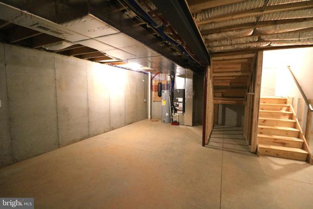 36 ROSALIES WAY, Temple, PA 19560