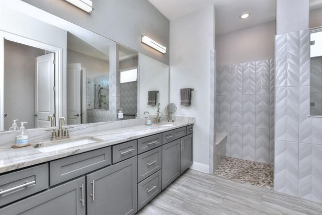 400 Iron Rail LN, Georgetown, TX 78633