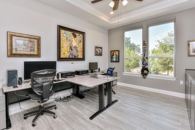 400 Iron Rail LN, Georgetown, TX 78633