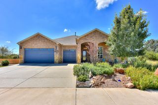 400 Iron Rail LN, Georgetown, TX 78633