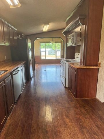 61999 E 264 Lane, Grove, OK 74344