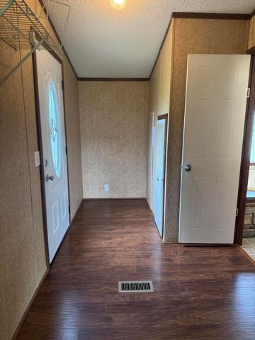 61999 E 264 Lane, Grove, OK 74344