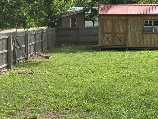 61999 E 264 Lane, Grove, OK 74344
