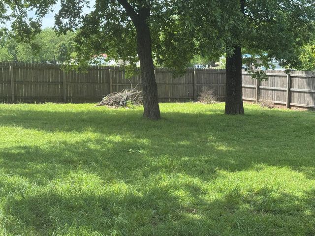 61999 E 264 Lane, Grove, OK 74344