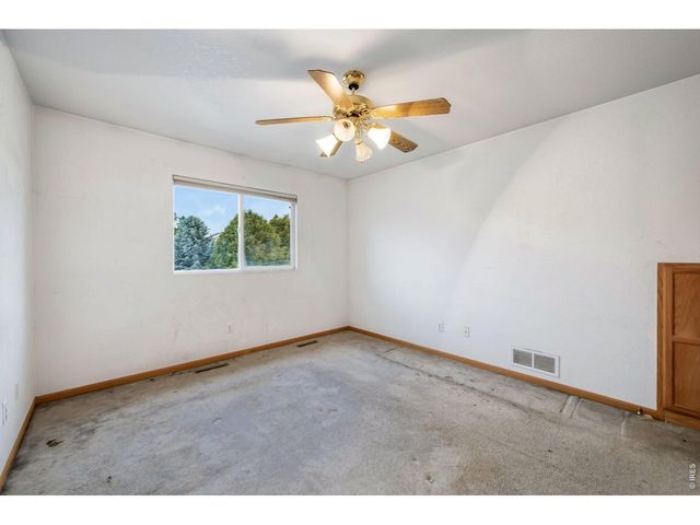 152 Crabapple Dr, Windsor, CO 80550