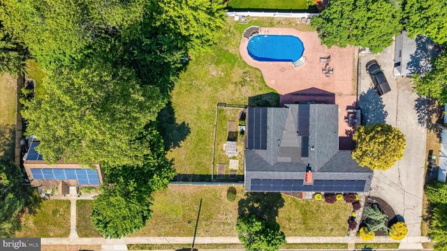4 HAYES AVE, Berlin, NJ 08009