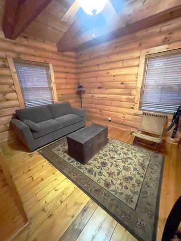 6 Holley Rd., Edgemont, AR 72044