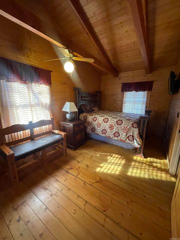 6 Holley Rd., Edgemont, AR 72044