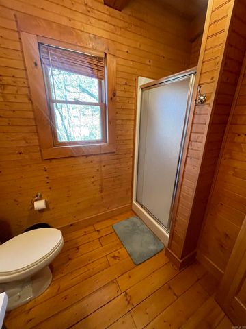 6 Holley Rd., Edgemont, AR 72044