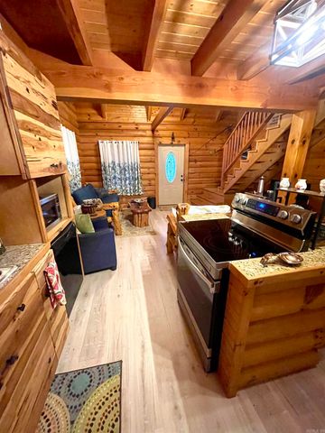 6 Holley Rd., Edgemont, AR 72044