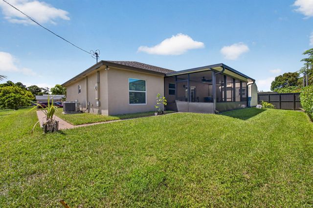 1016 CHERYL Road, Haverhill, FL 33417