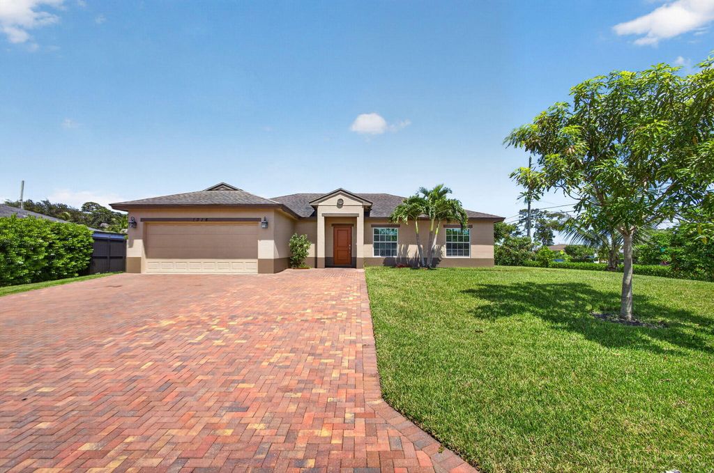 1016 CHERYL Road, Haverhill, FL 33417