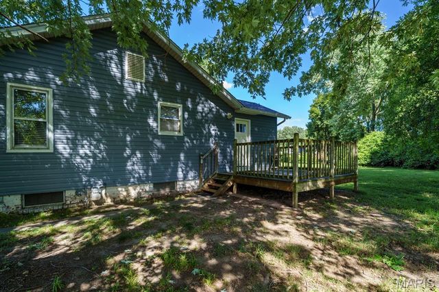 9 Lindauer Place, Belleville, IL 62226