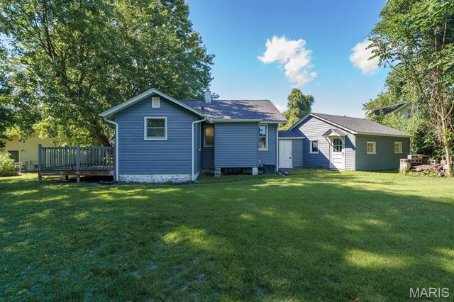 9 Lindauer Place, Belleville, IL 62226