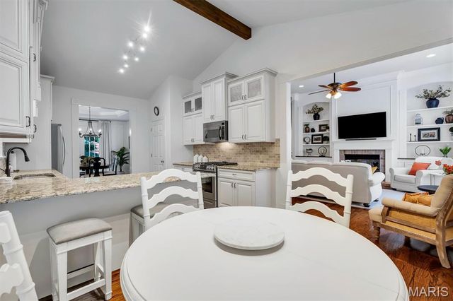 720 Rolling Wind Drive, O'fallon, MO 63368