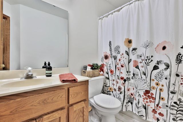 12498 194th Lane NW, Elk River, MN 55330