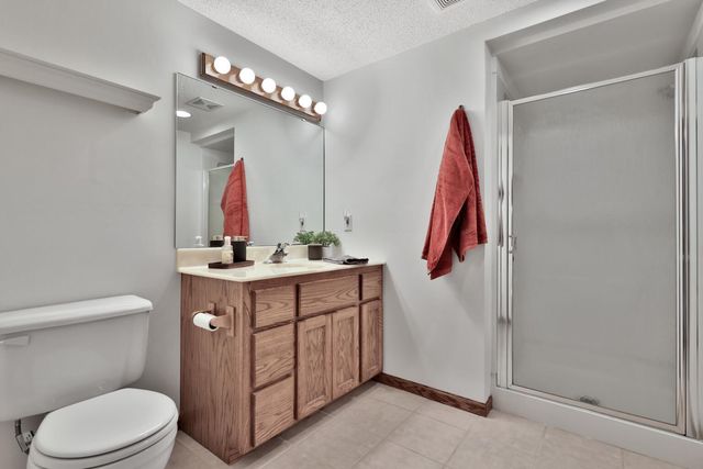 12498 194th Lane NW, Elk River, MN 55330