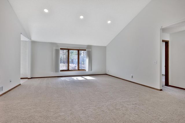 12498 194th Lane NW, Elk River, MN 55330