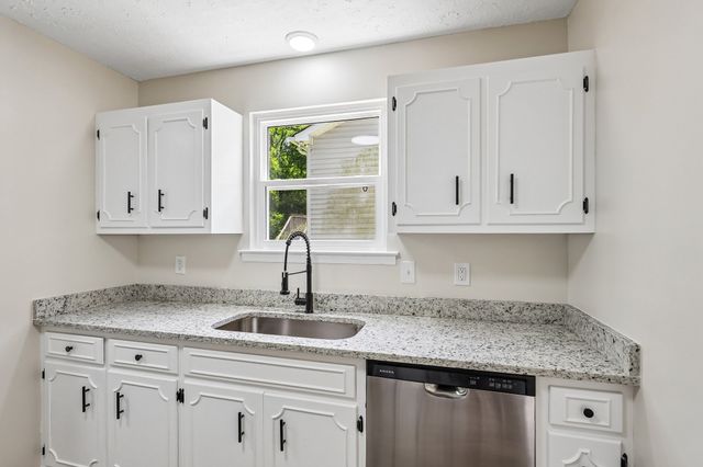 1521 Mohawk Trl, Madison, TN 37115