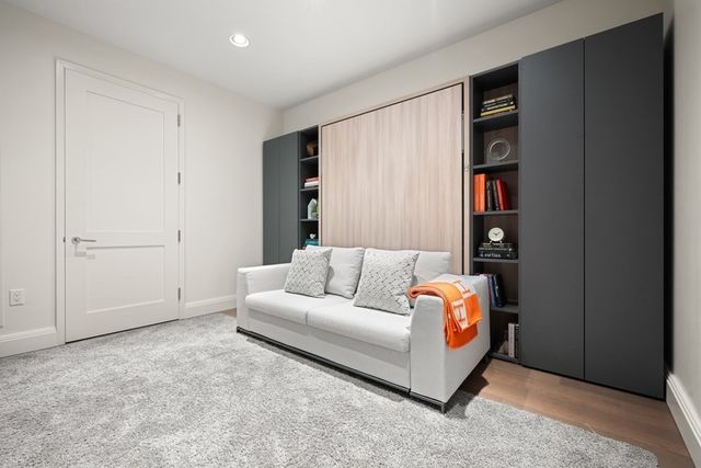 240 Devonshire Street 5503, Boston, MA 02110