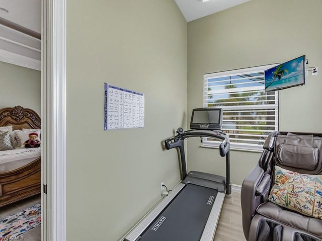 350 Meadowlark CT, Marco Island, FL 34145
