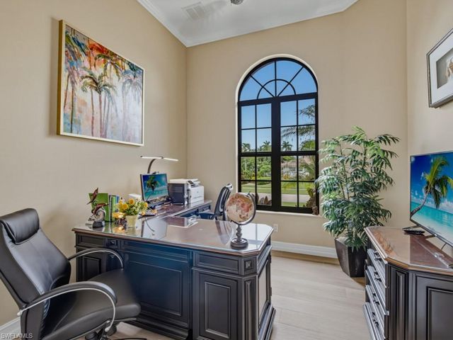 350 Meadowlark CT, Marco Island, FL 34145