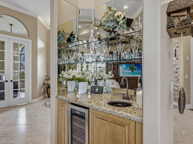 350 Meadowlark CT, Marco Island, FL 34145