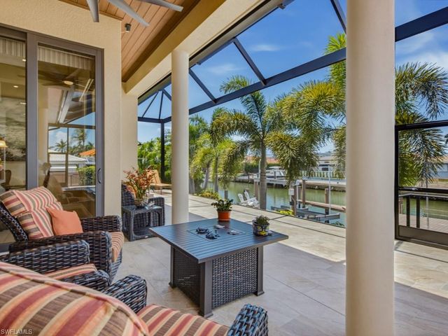 350 Meadowlark CT, Marco Island, FL 34145