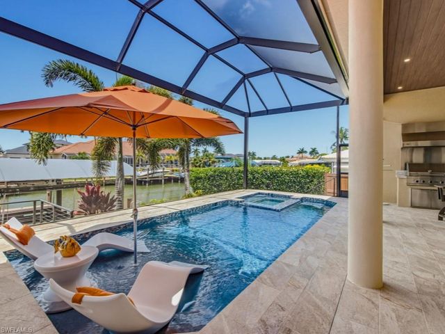 350 Meadowlark CT, Marco Island, FL 34145