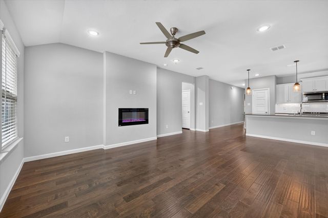 10645 Enchanted Rock Way, Fort Worth, TX 76126