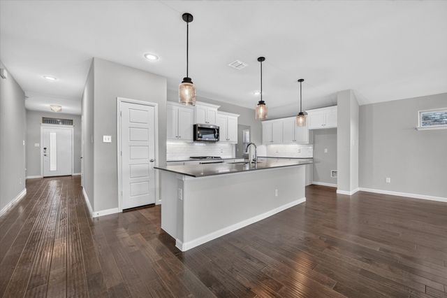 10645 Enchanted Rock Way, Fort Worth, TX 76126