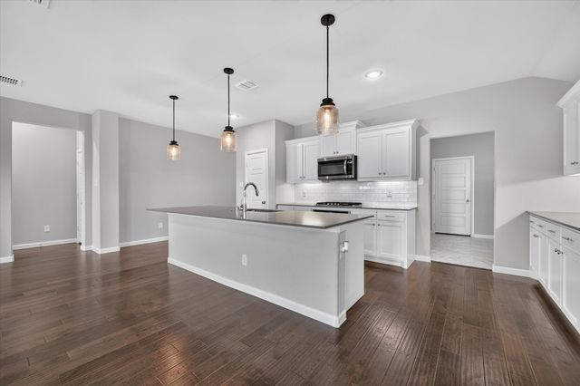10645 Enchanted Rock Way, Fort Worth, TX 76126