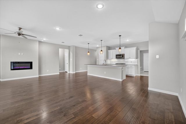 10645 Enchanted Rock Way, Fort Worth, TX 76126