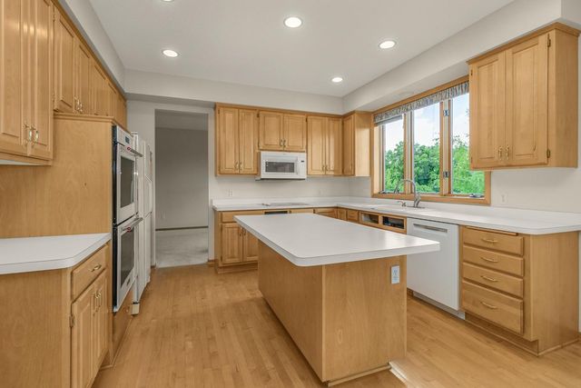 3440 Zircon Lane N, Plymouth, MN 55447