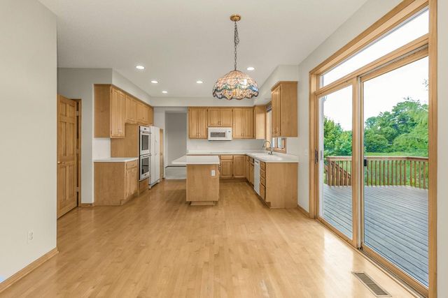3440 Zircon Lane N, Plymouth, MN 55447
