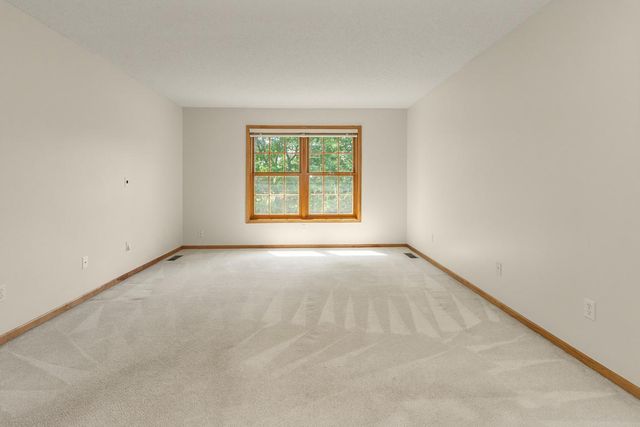3440 Zircon Lane N, Plymouth, MN 55447