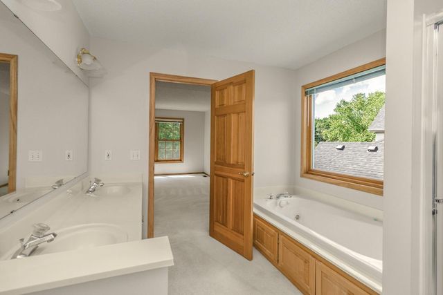 3440 Zircon Lane N, Plymouth, MN 55447
